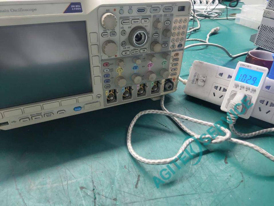 Tektronix泰克 MDO3024示波器黑屏故障定位与修复全过程
